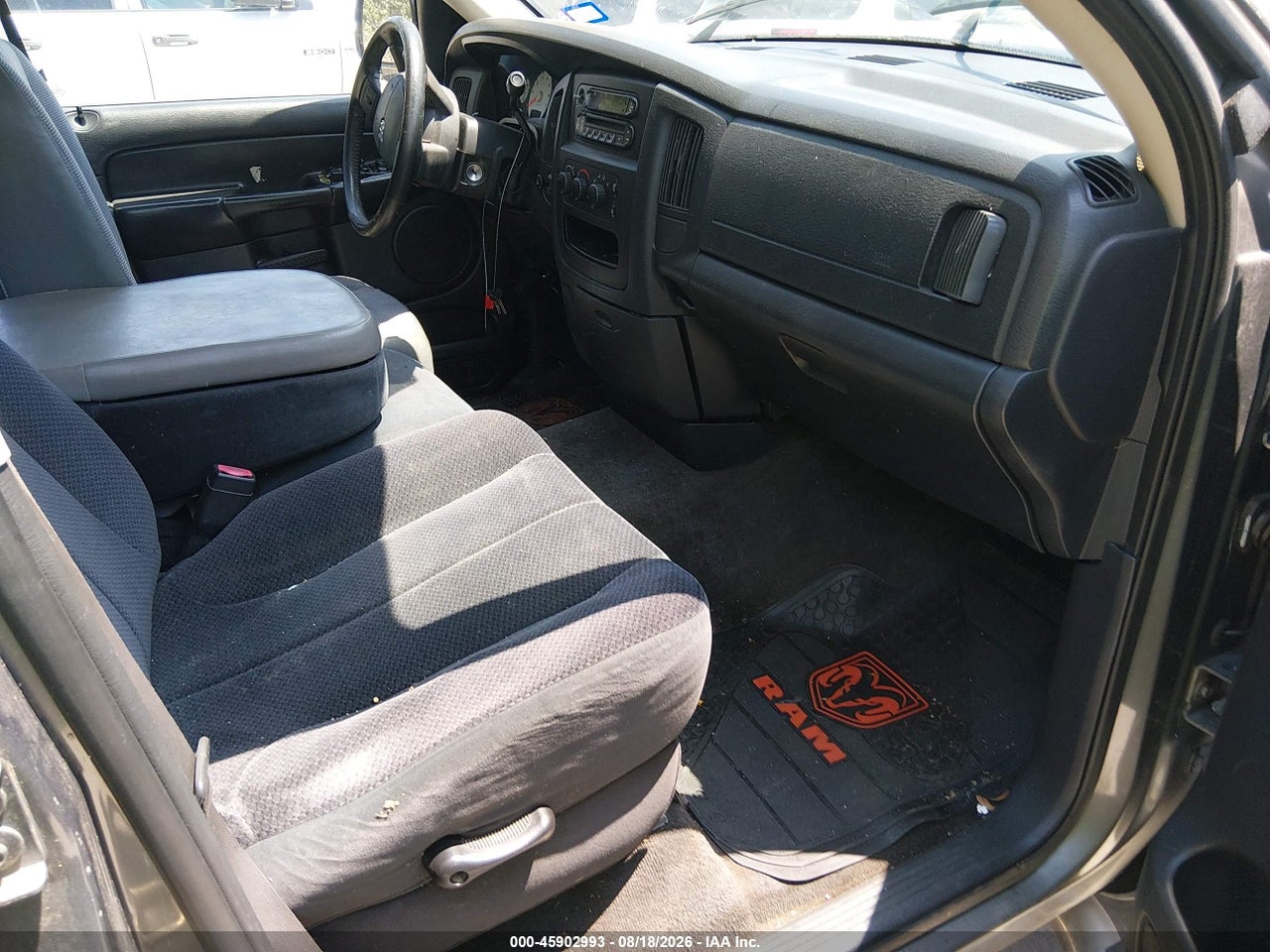 2005 DODGE RAM 1500 SLT/LARAMIE · 5/11