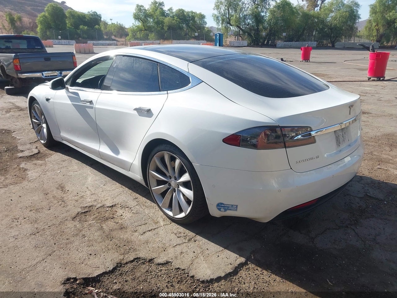 2018 TESLA MODEL S · 3/11