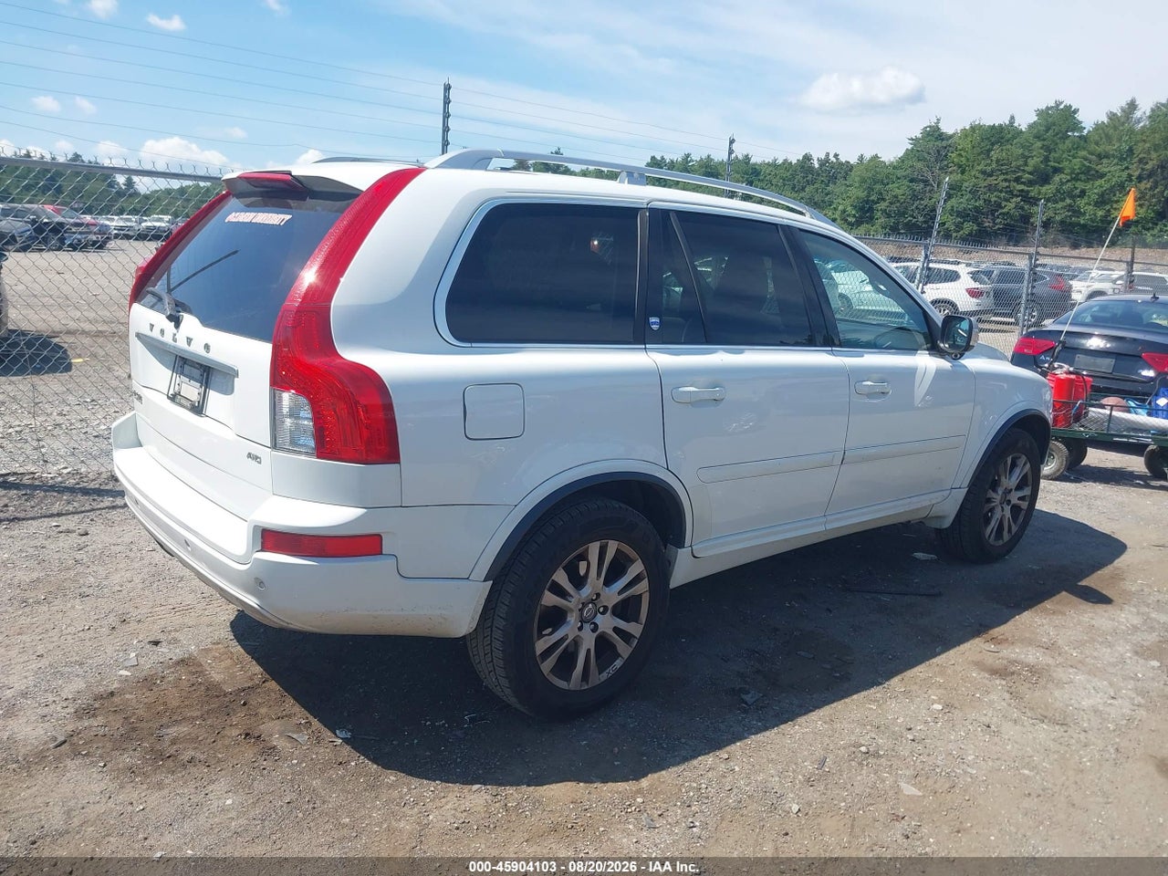 2014 VOLVO XC90 3.2 PLATINUM · 4/11