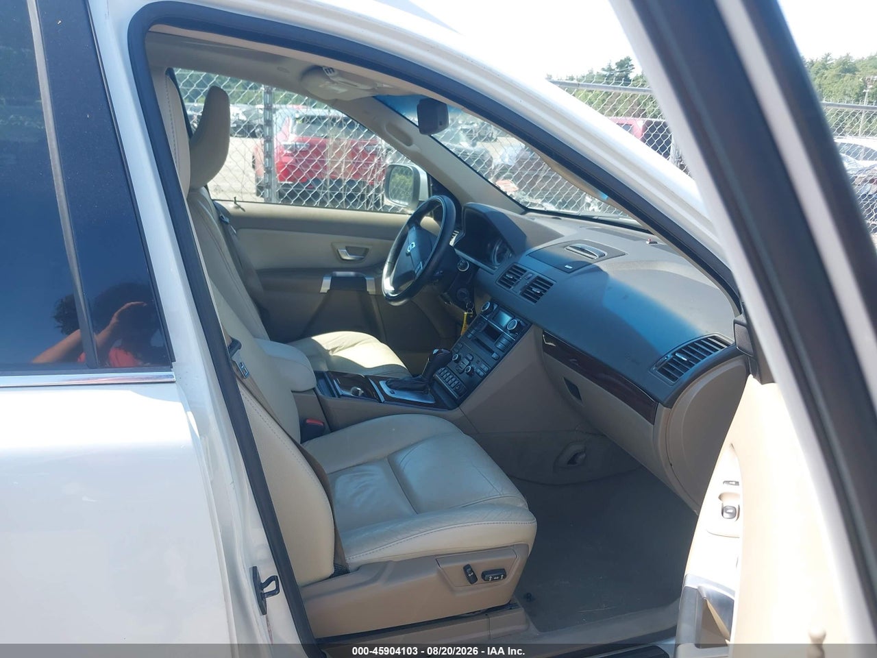 2014 VOLVO XC90 3.2 PLATINUM · 5/11