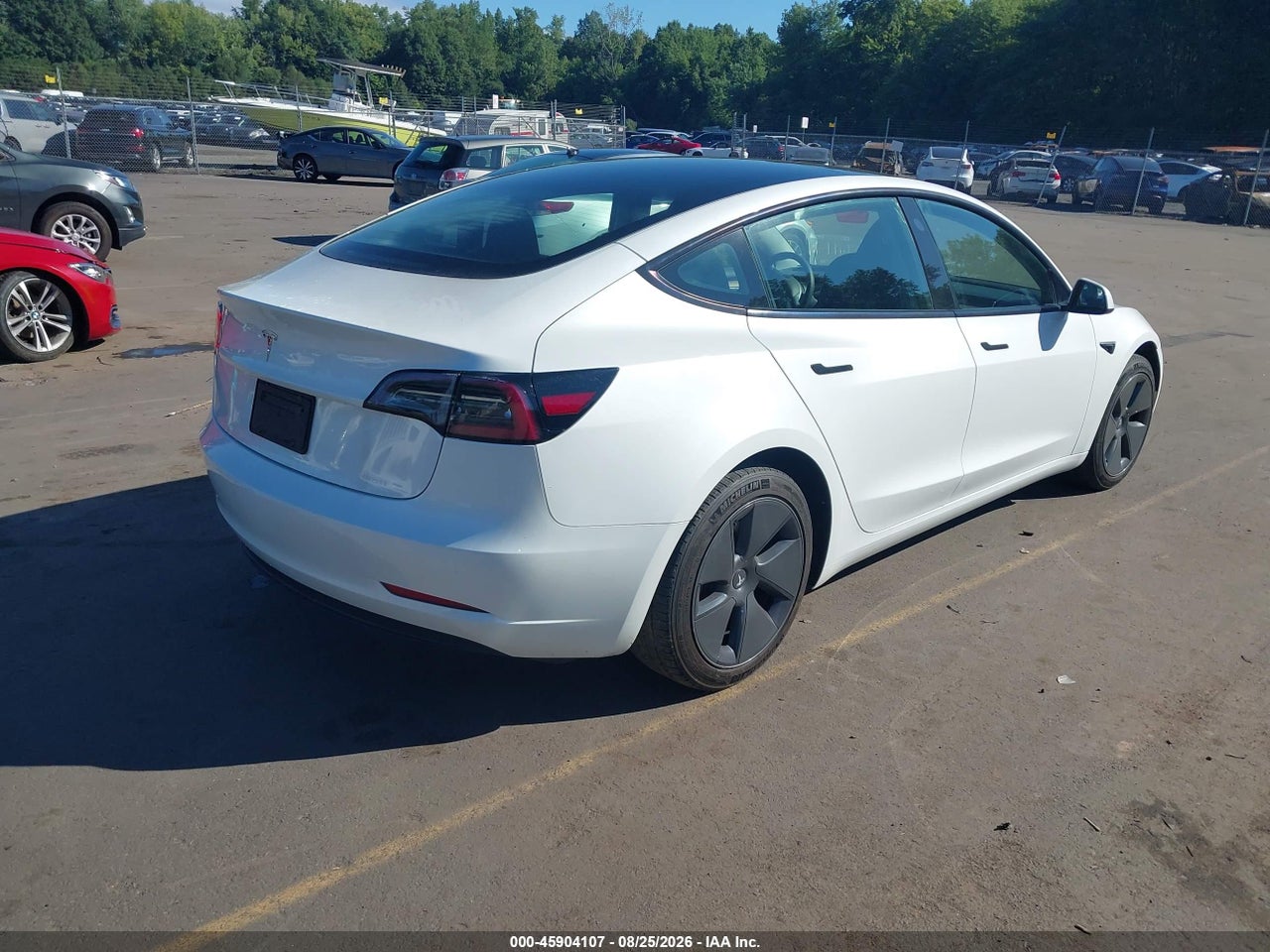 2023 TESLA MODEL 3 REAR-WHEEL DRIVE · 4/10
