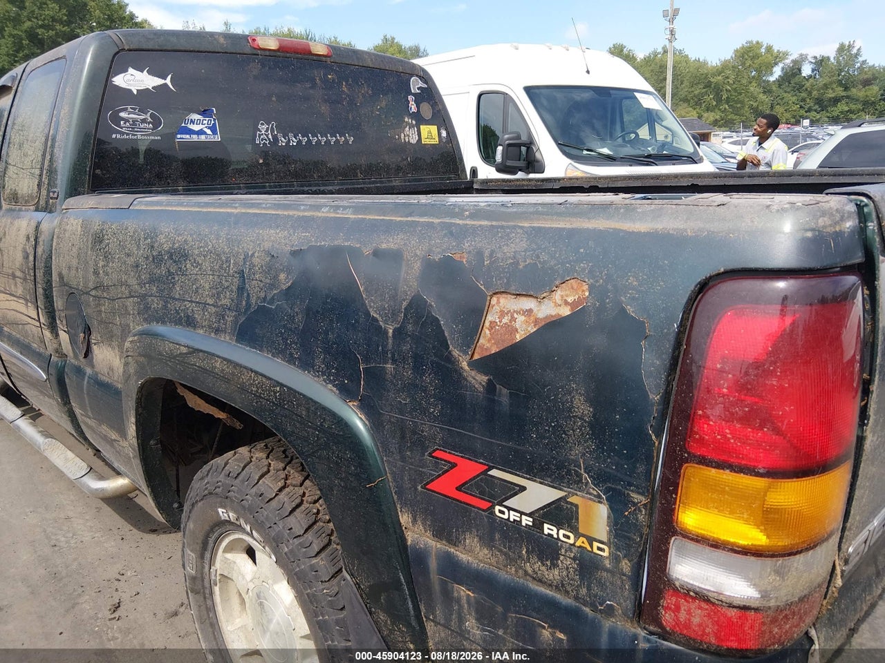2005 GMC SIERRA 1500 SLE · 6/11