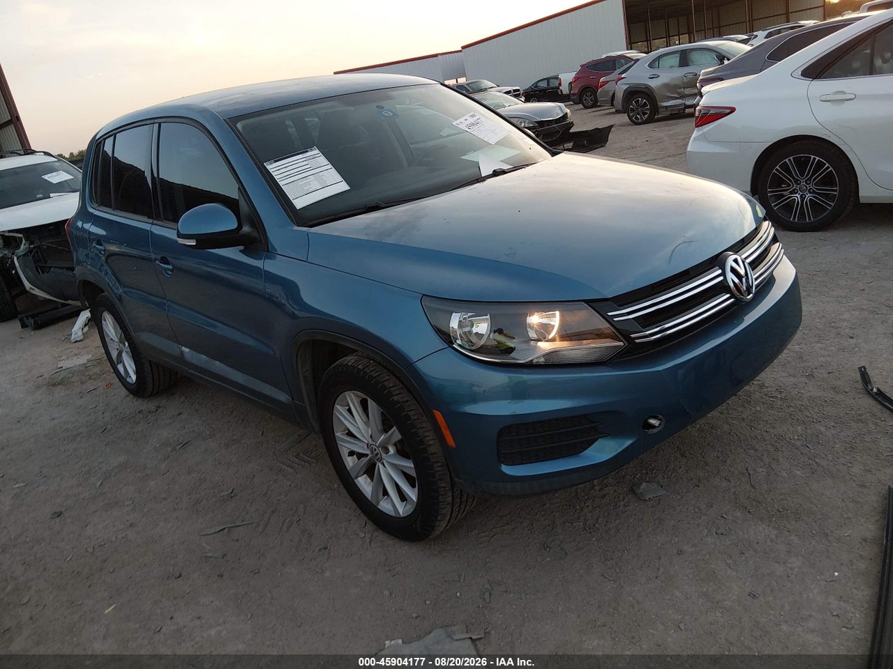 WVGAV7AX3HK****** · 2017 VOLKSWAGEN TIGUAN 2.0T/2.0T S