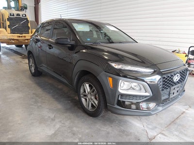 KM8K12AA1MU****** · 2021 HYUNDAI KONA SE