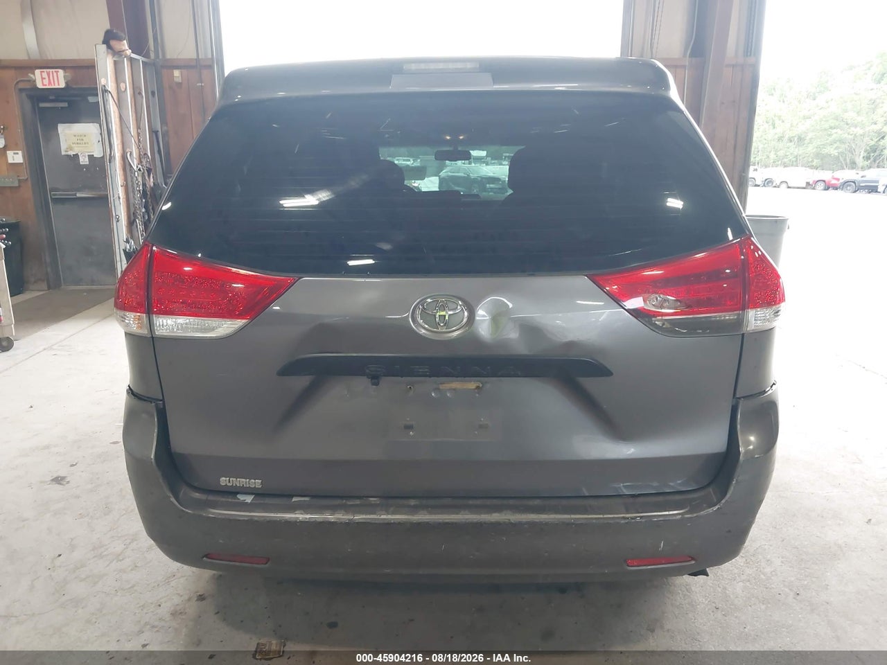 2011 TOYOTA SIENNA BASE V6 · 6/11