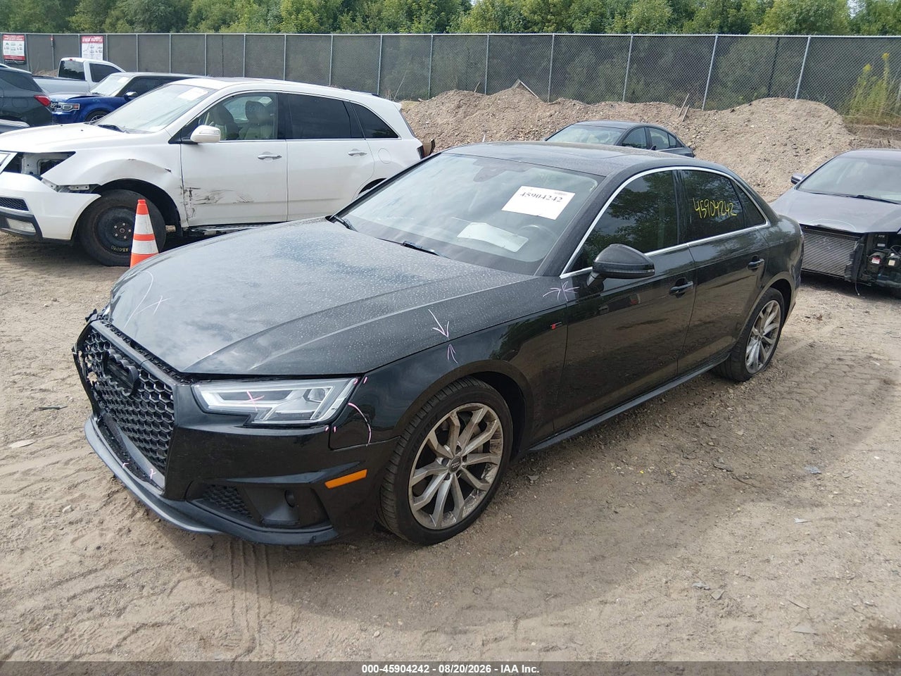 2019 AUDI A4 45 PREMIUM · 2/11