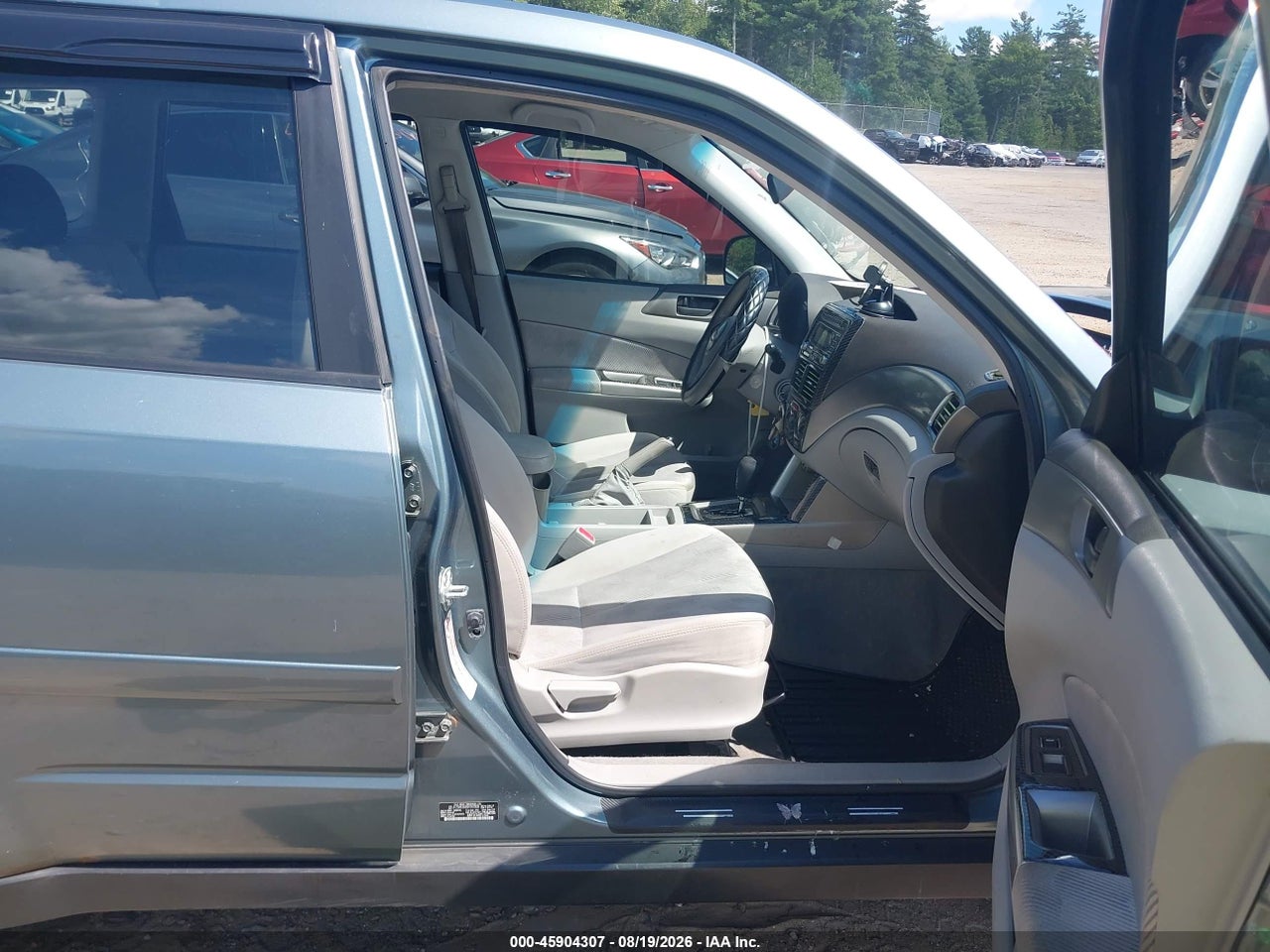 2009 SUBARU FORESTER 2.5X · 5/11