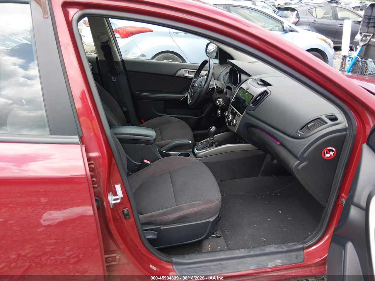 2011 KIA FORTE SX · 5/11