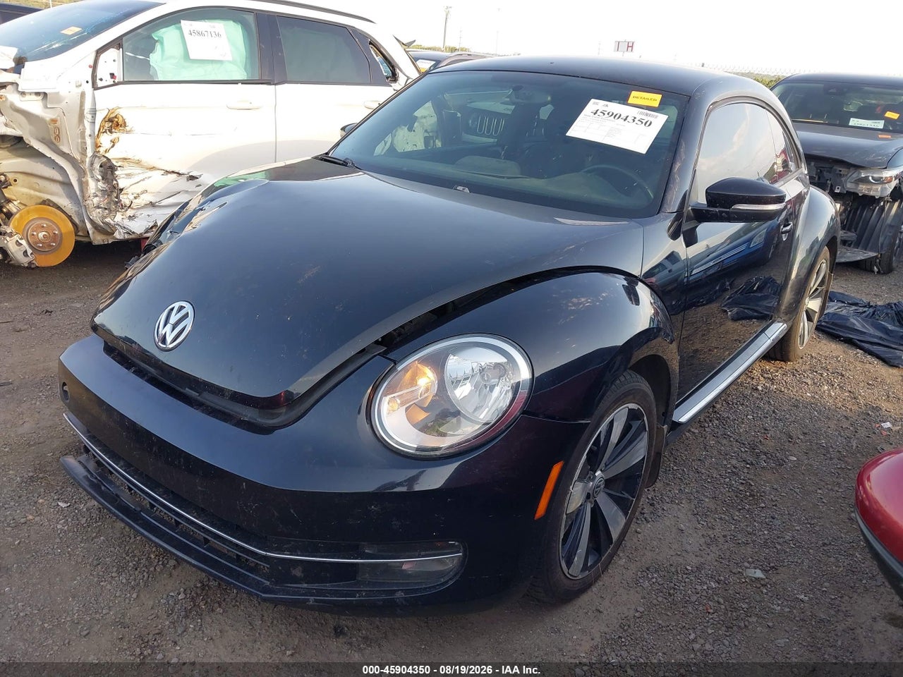 2013 VOLKSWAGEN BEETLE 2.0T TURBO · 2/11