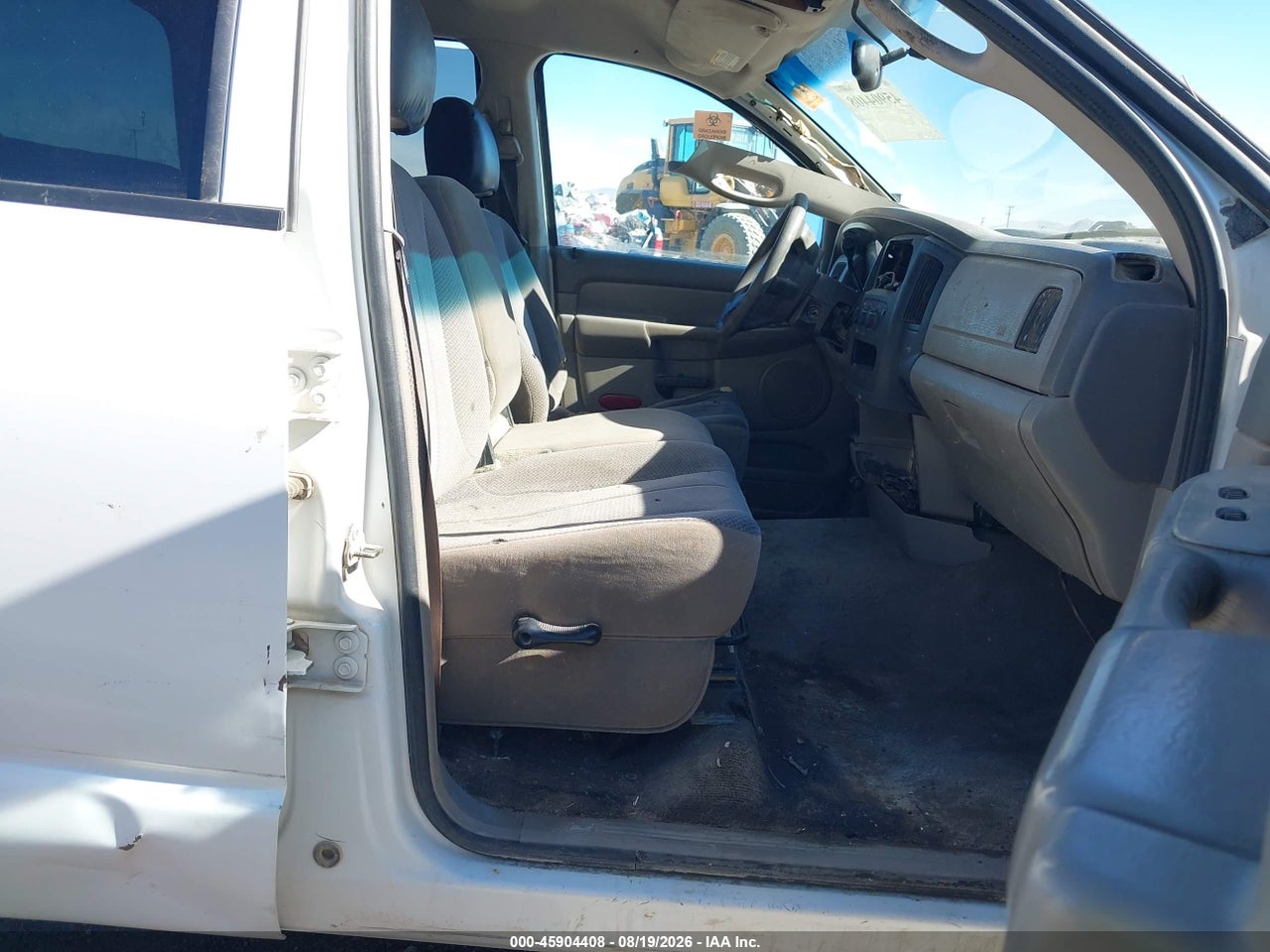 2004 DODGE RAM 1500 SLT/LARAMIE · 5/10