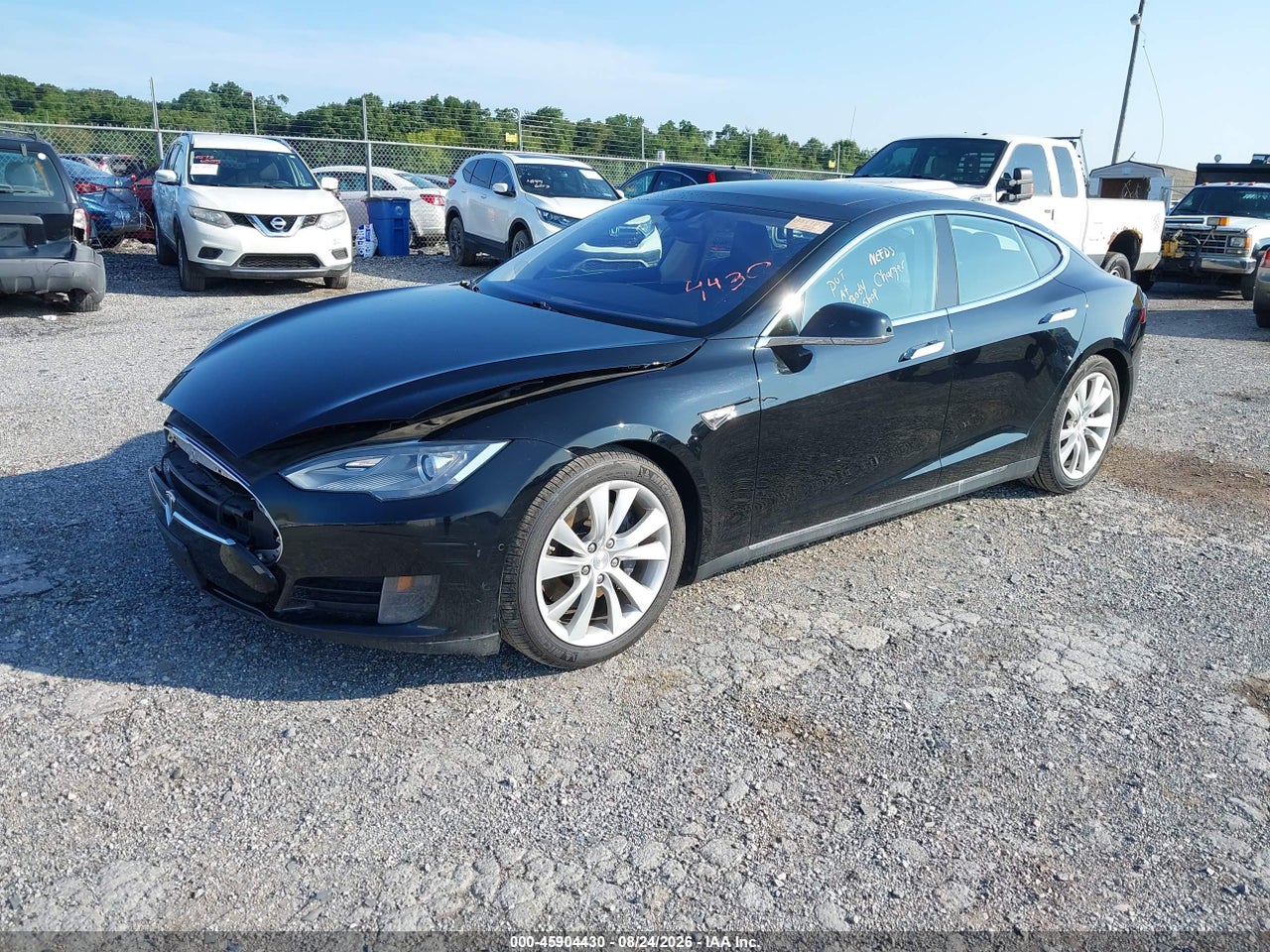 2015 TESLA MODEL S 70D/85D/P85D · 2/11