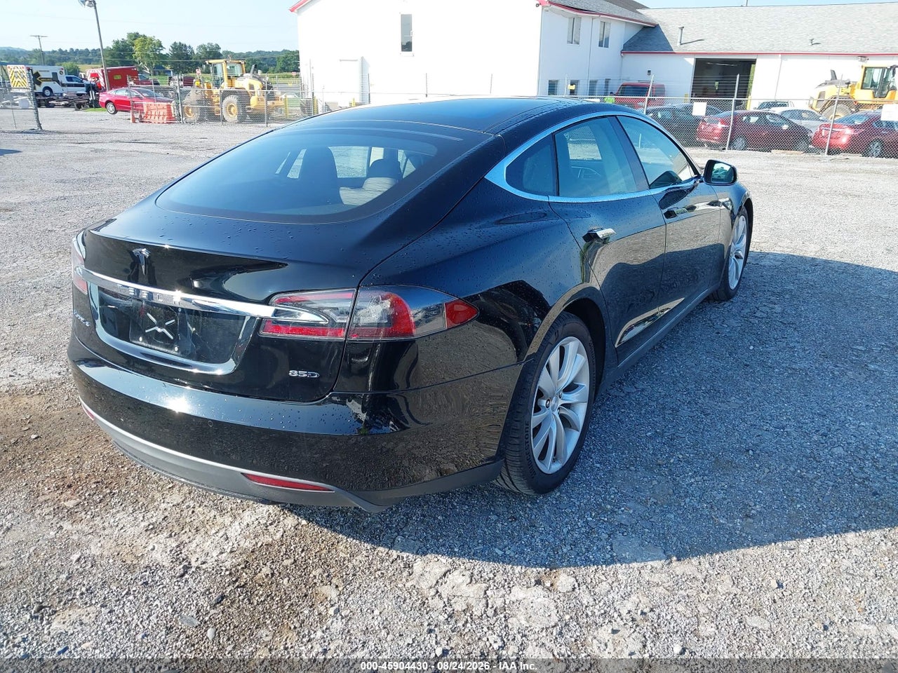 2015 TESLA MODEL S 70D/85D/P85D · 4/11