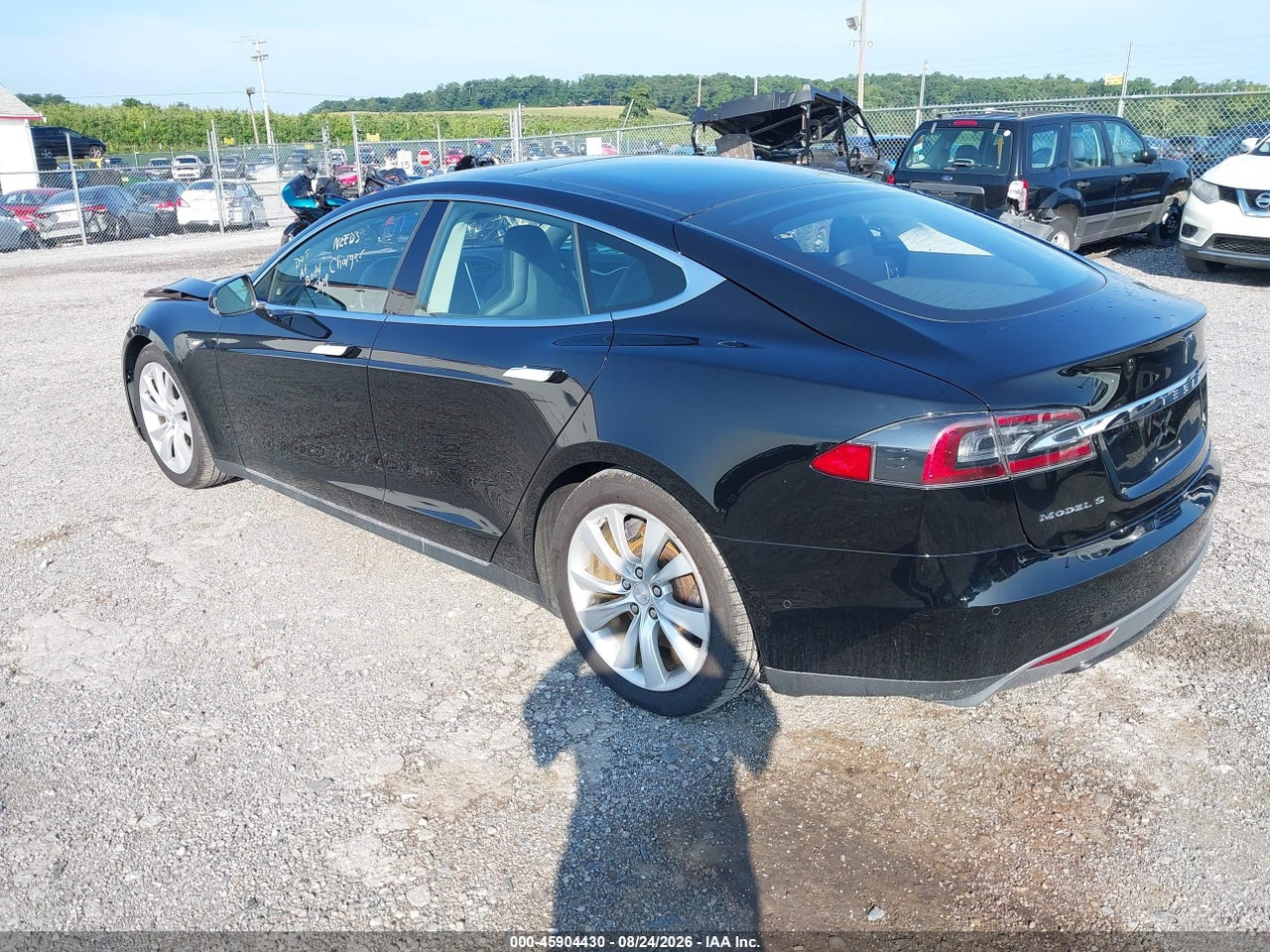 2015 TESLA MODEL S 70D/85D/P85D · 3/11