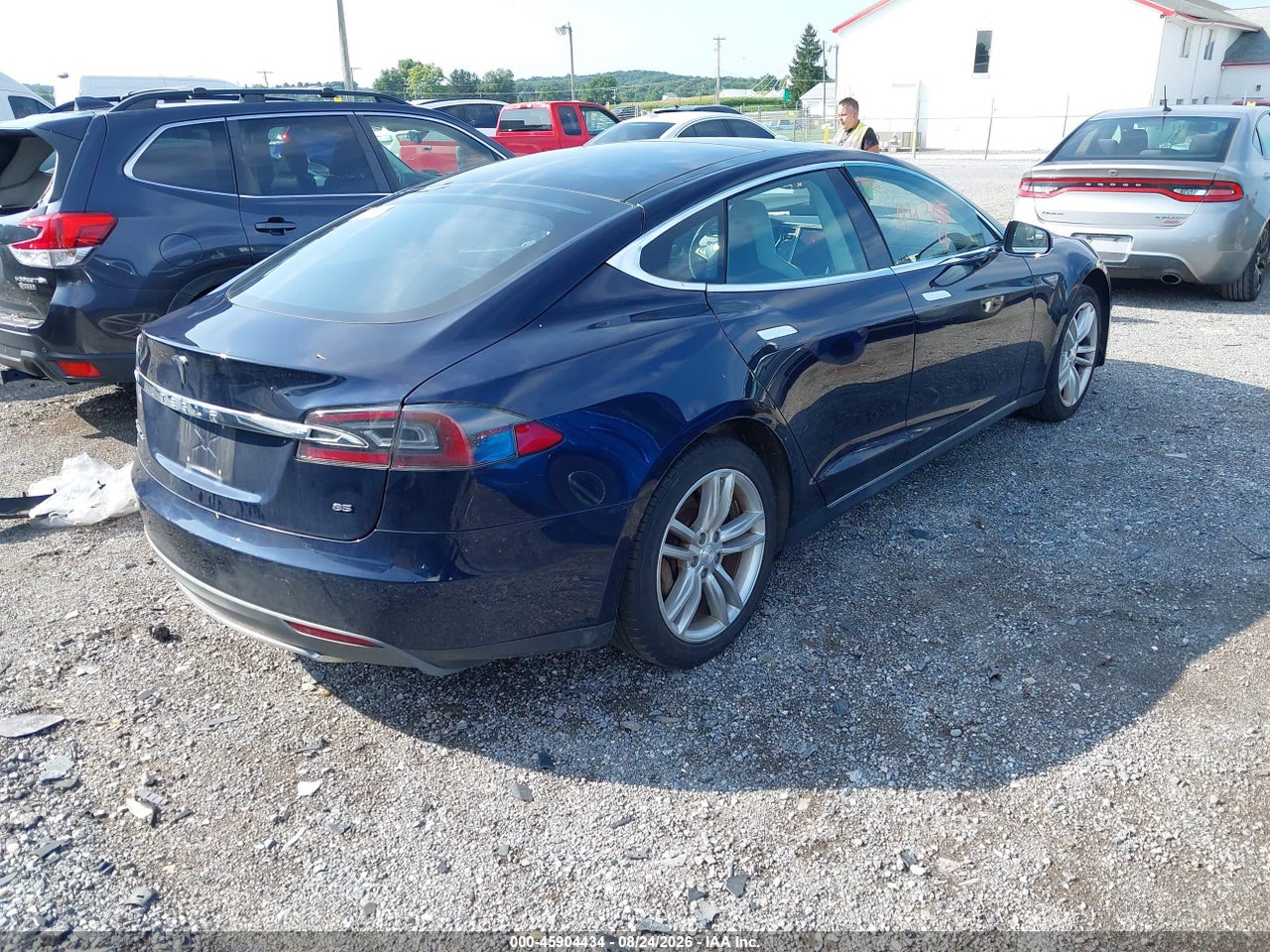 2014 TESLA MODEL S P85 · 4/10