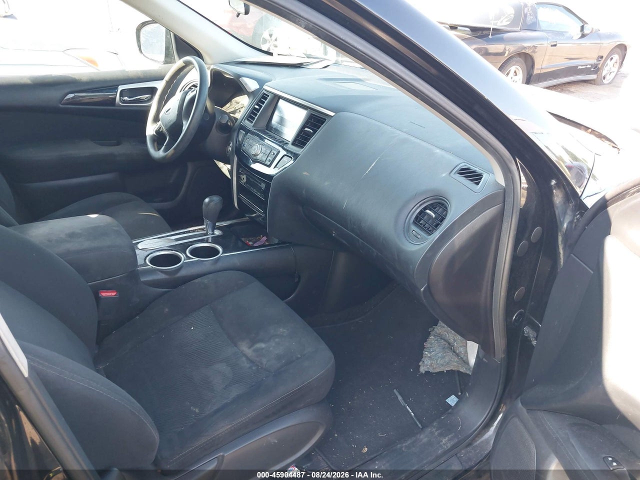 2016 NISSAN PATHFINDER S · 5/11