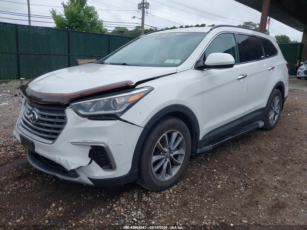 2017 HYUNDAI SANTA FE SE · 2/11