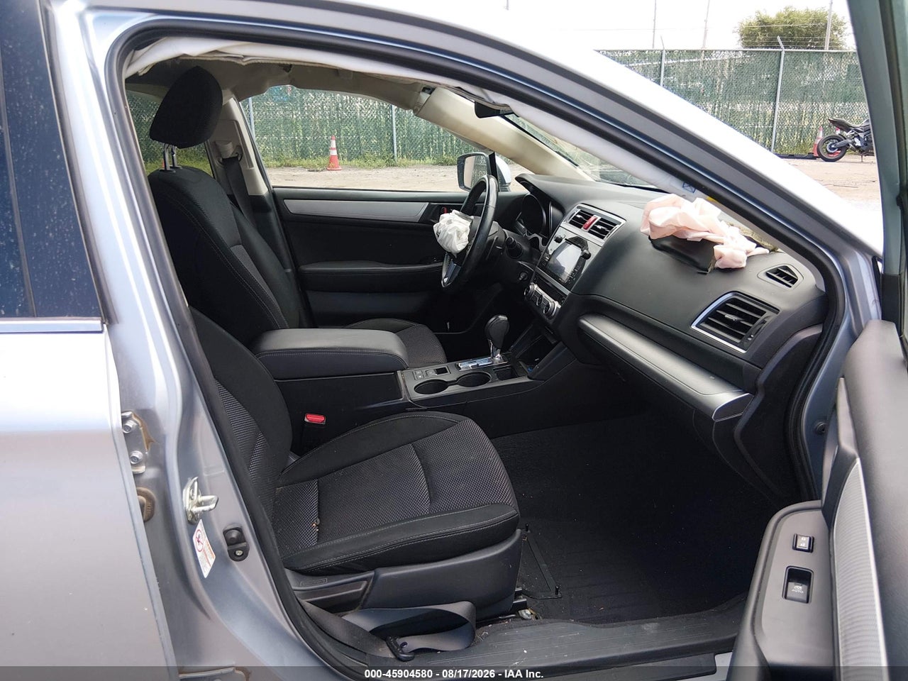 2017 SUBARU OUTBACK 2.5I PREMIUM · 5/11