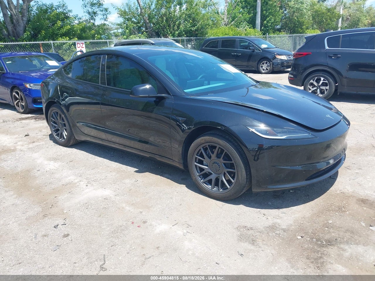 5YJ3E1EA1SF****** · 2025 TESLA MODEL 3 LONG RANGE REAR-WHEEL DRIVE/STANDARD REAR-WHEEL DRIVE