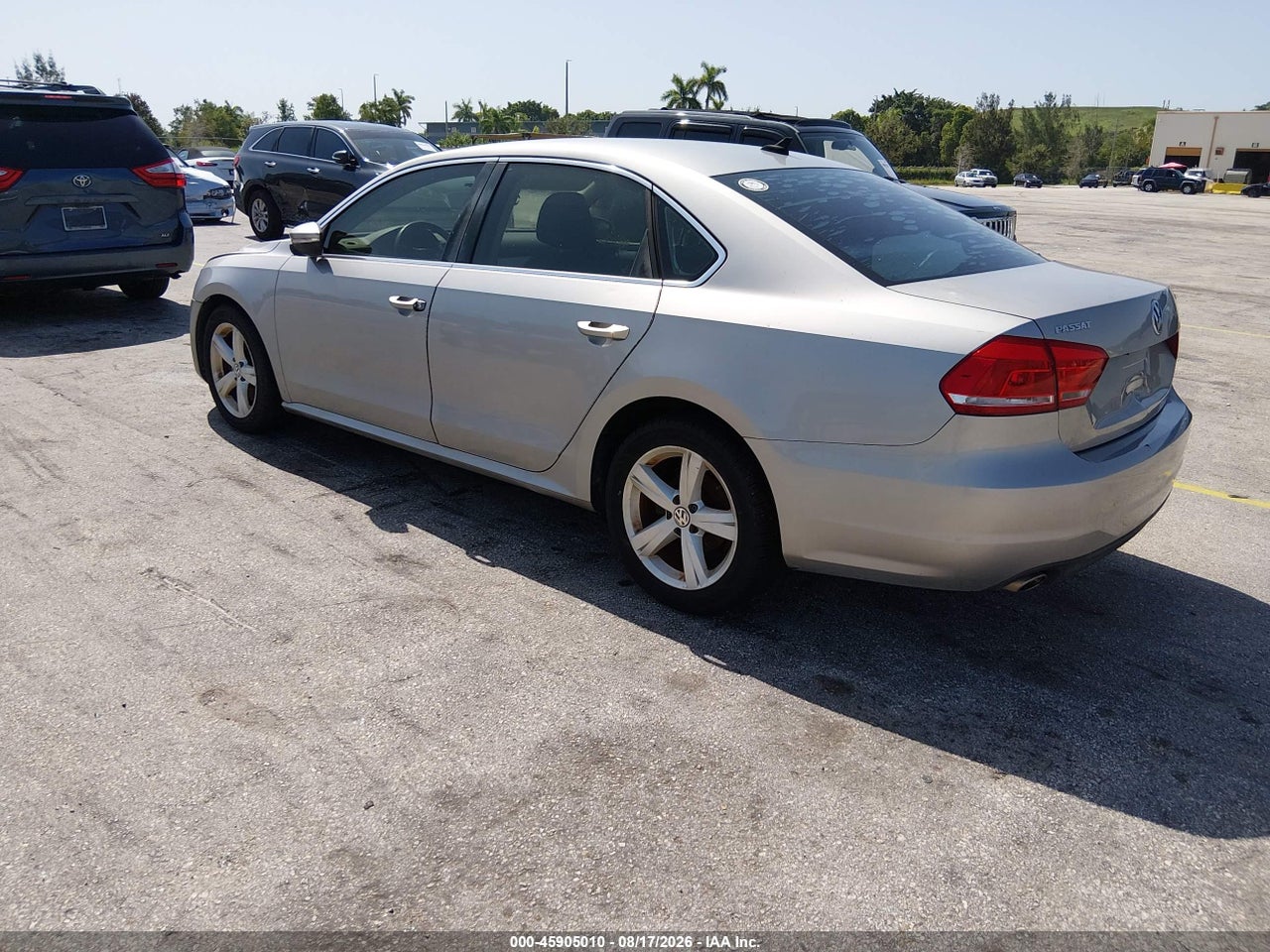 2012 VOLKSWAGEN PASSAT 2.0L TDI SE · 3/11