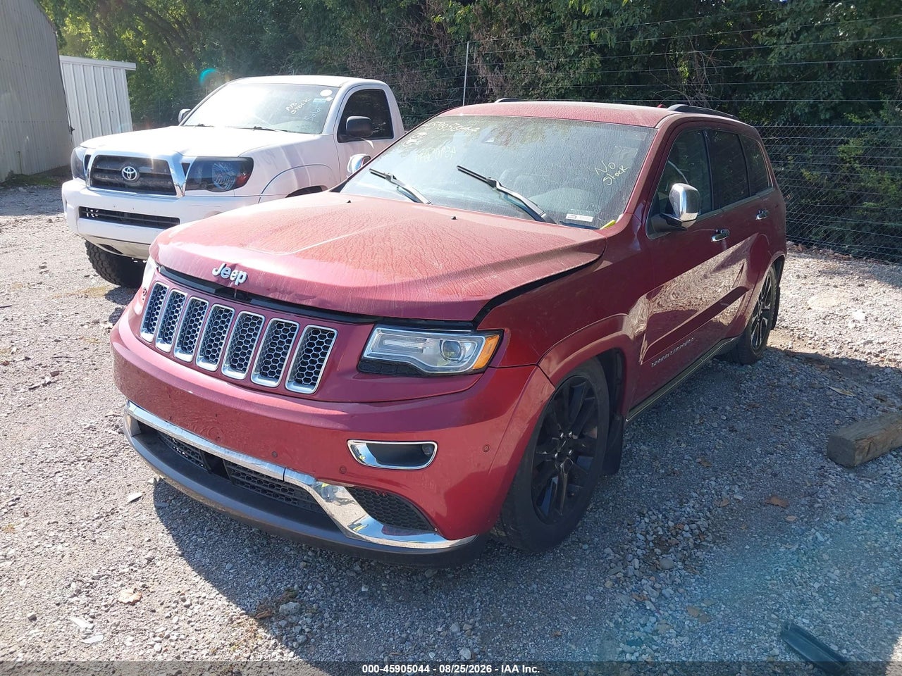 2015 JEEP GRAND CHEROKEE SUMMIT · 2/11
