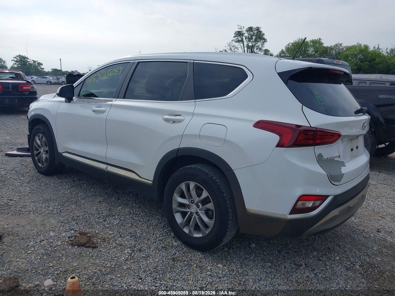 2019 HYUNDAI SANTA FE SE · 3/11