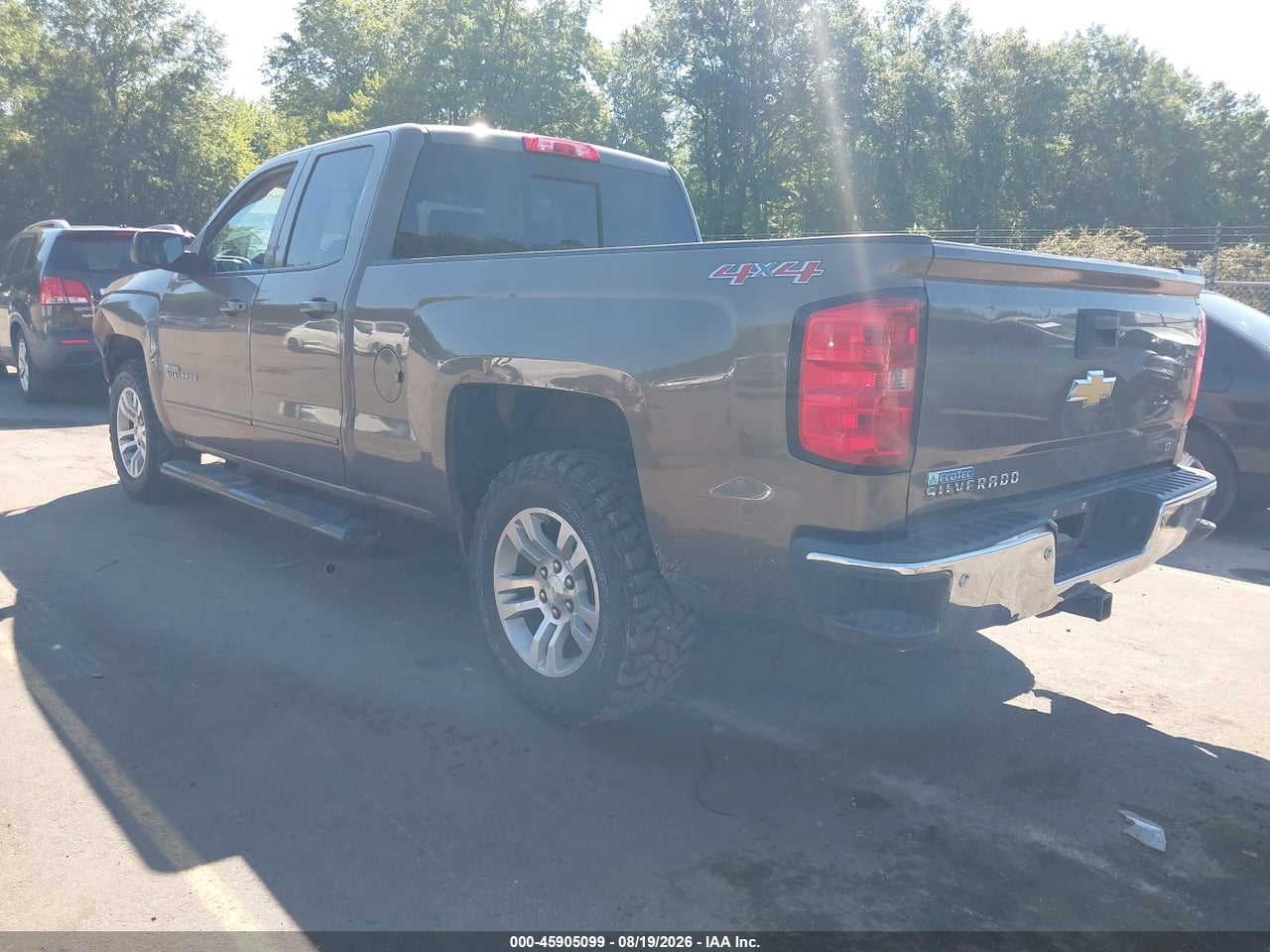 2015 CHEVROLET SILVERADO 1500 LT · 3/10
