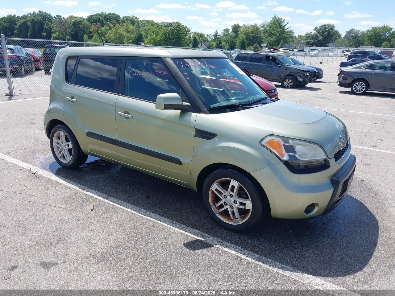 KNDJT2A27B7****** · 2011 KIA SOUL +