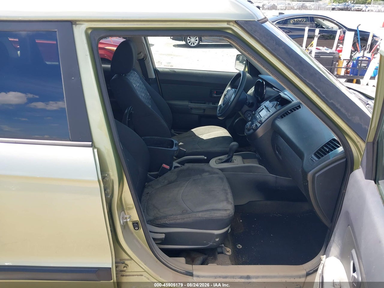 2011 KIA SOUL + · 5/11