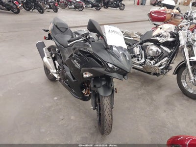 ML5EXGH19TD****** · 2026 KAWASAKI EX500 H
