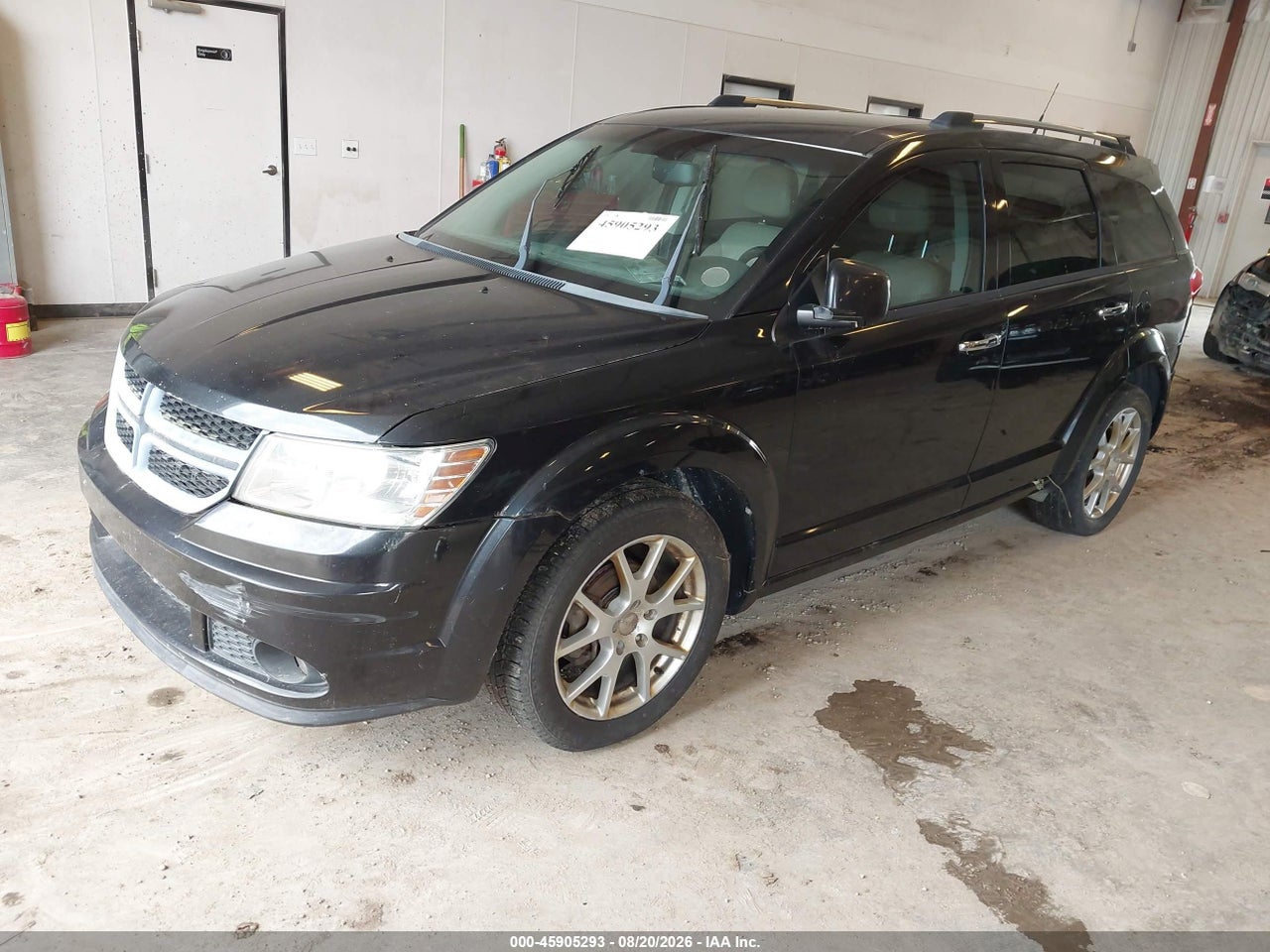 2011 DODGE JOURNEY CREW · 2/11