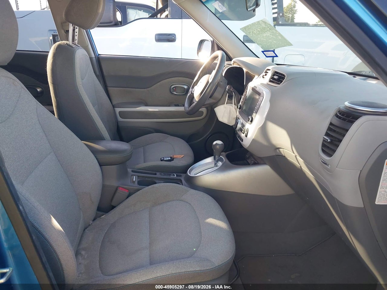 2016 KIA SOUL EV · 5/11