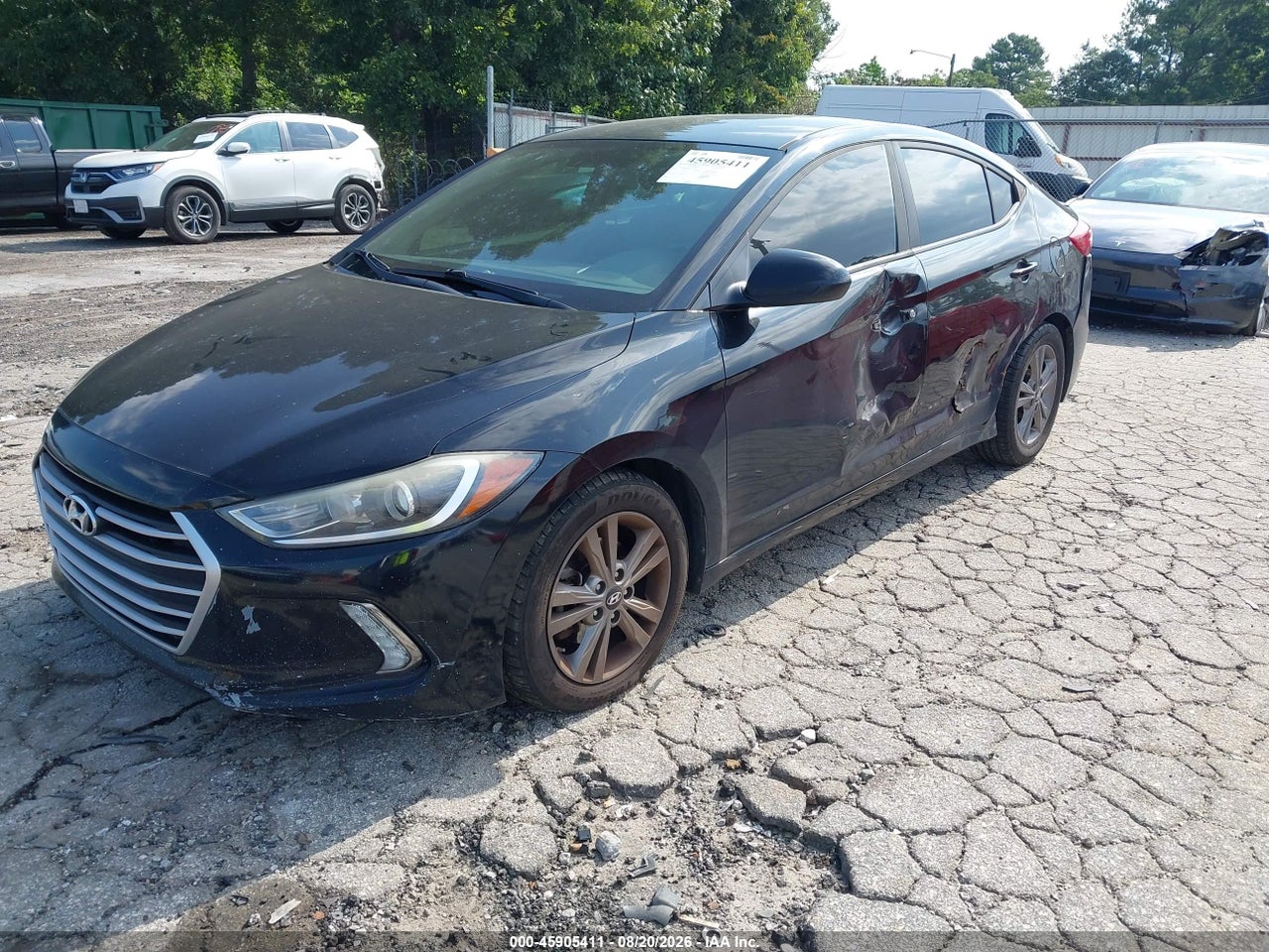 2017 HYUNDAI ELANTRA SE · 4/10