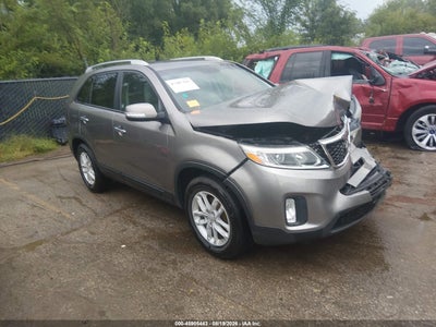 5XYKT3A69FG****** · 2015 KIA SORENTO LX