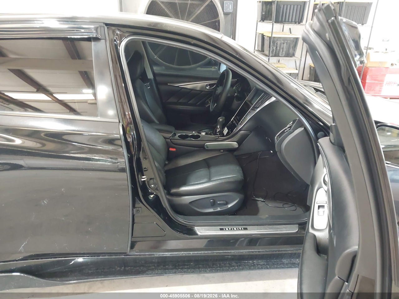 2015 INFINITI Q50 · 5/11