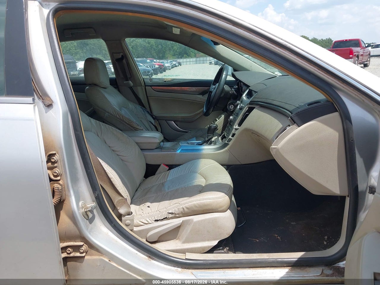 2011 CADILLAC CTS   · 5/11