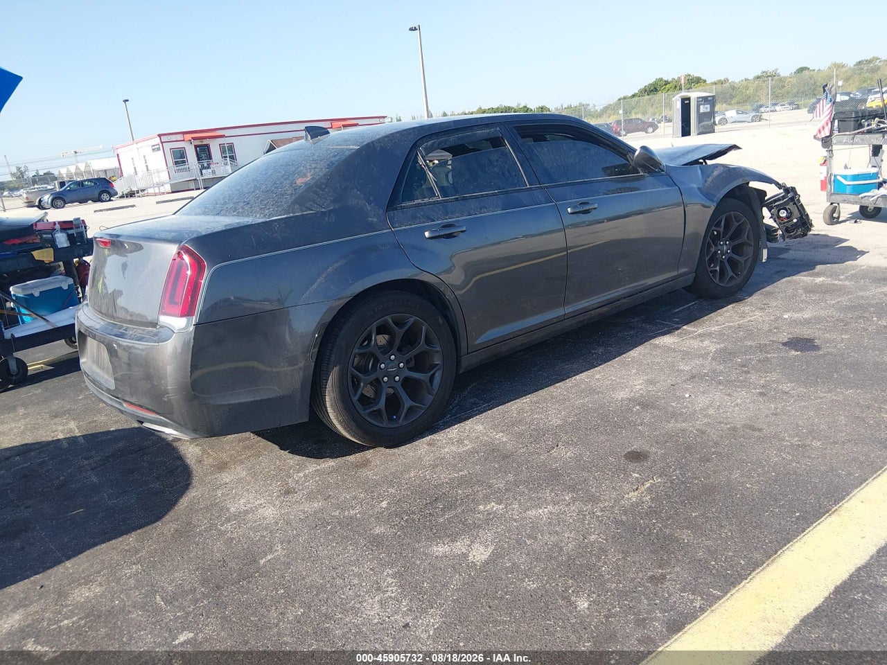 2020 CHRYSLER 300 300S · 4/10