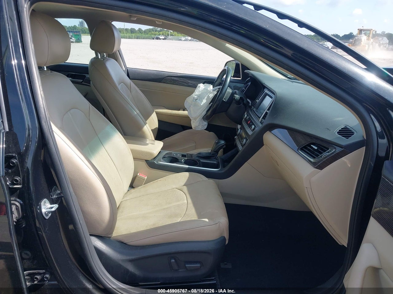2019 HYUNDAI SONATA LIMITED · 5/11