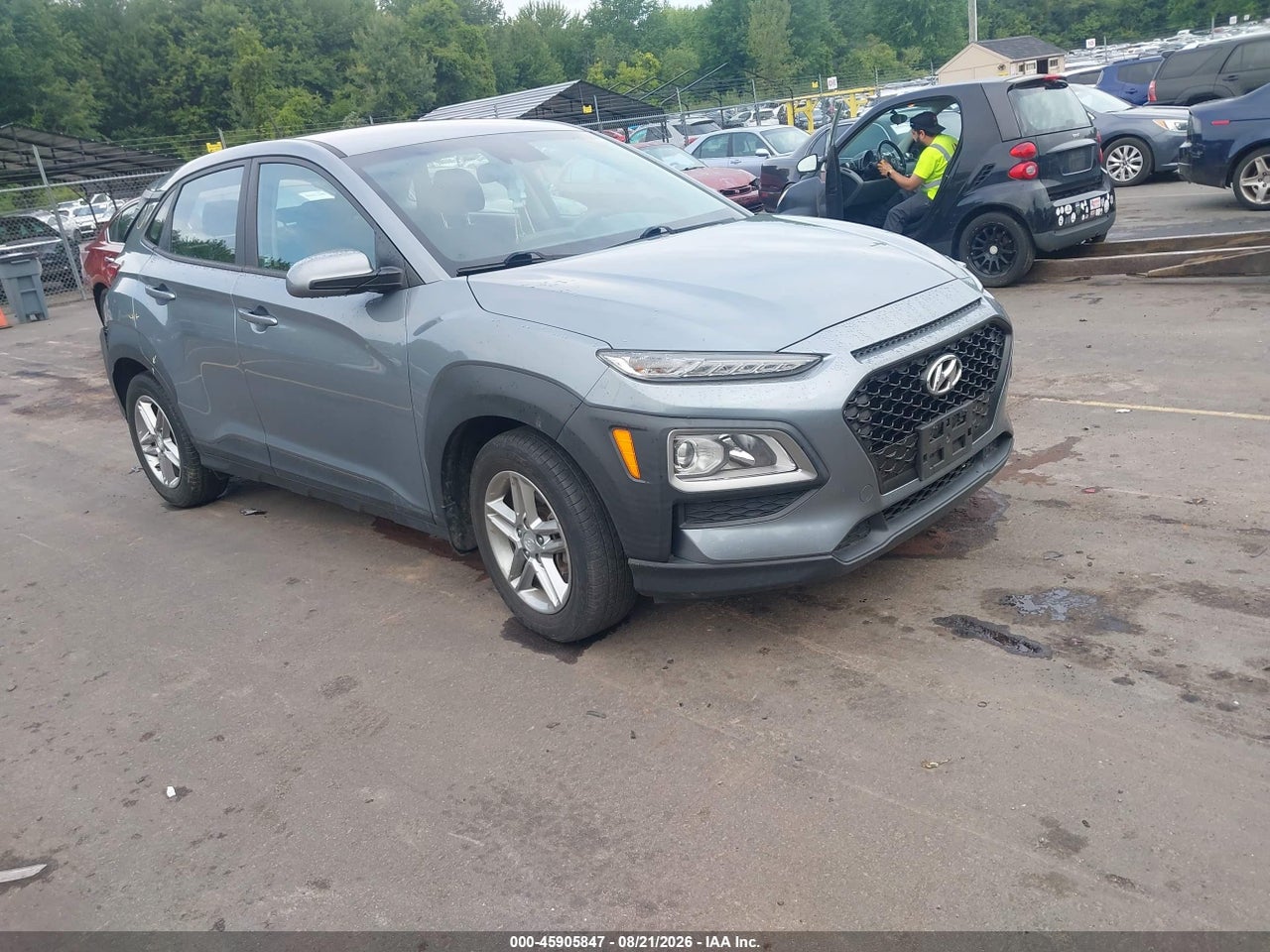 KM8K1CAA5LU****** · 2020 HYUNDAI KONA SE