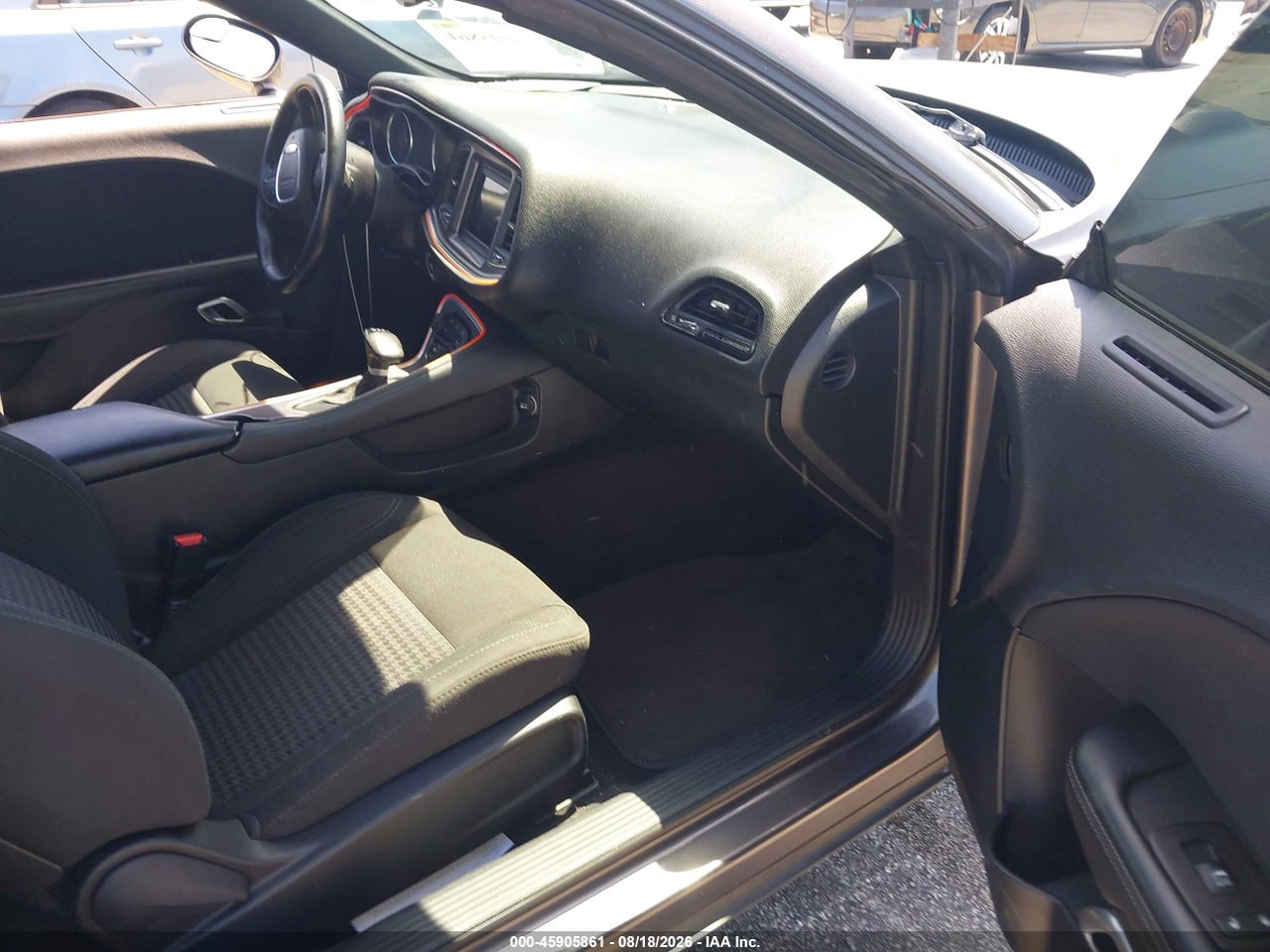2018 DODGE CHALLENGER SXT · 5/11