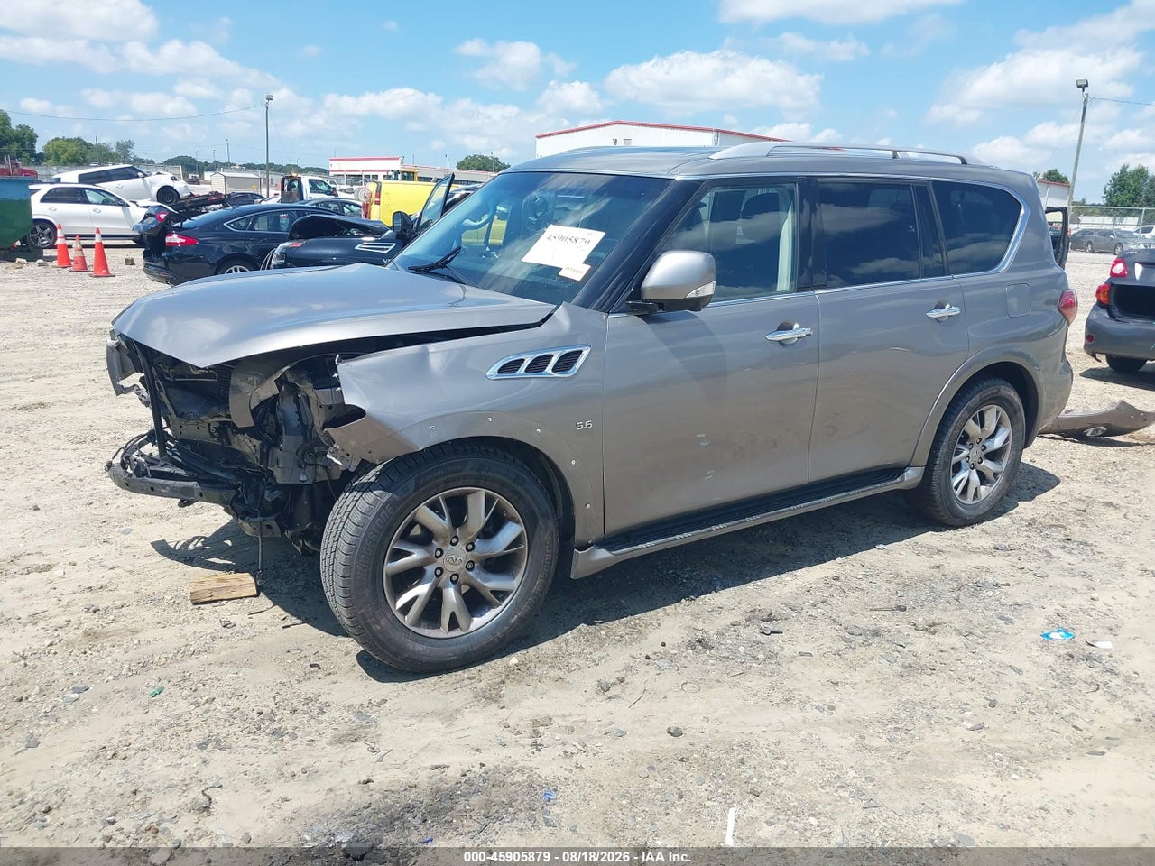 2014 INFINITI QX80   · 2/10