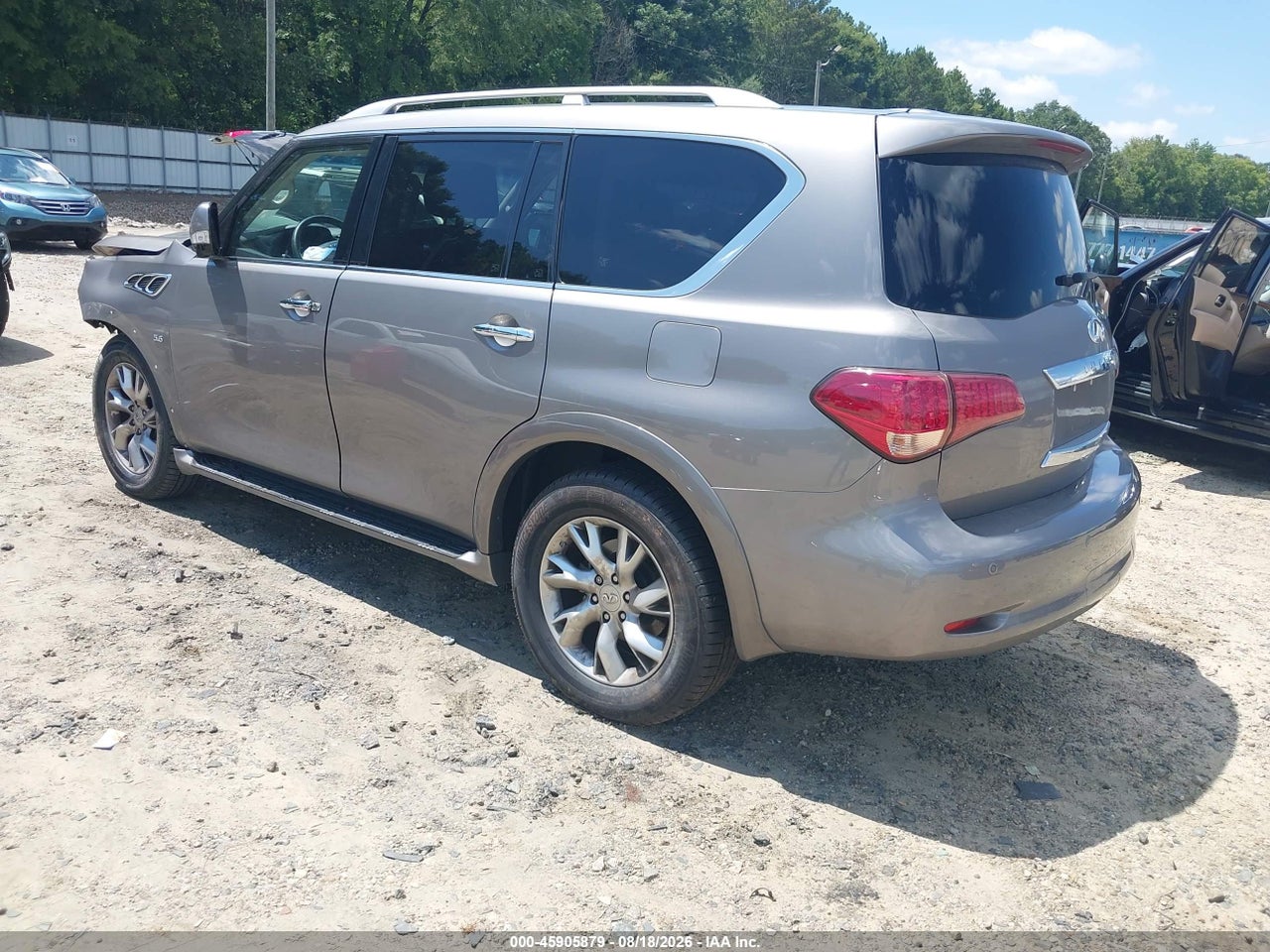 2014 INFINITI QX80   · 3/10