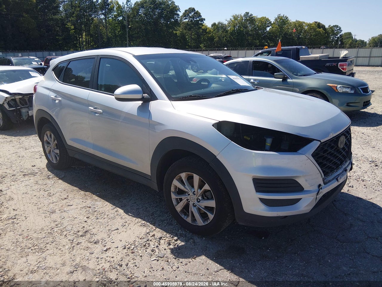 KM8J23A42KU****** · 2019 HYUNDAI TUCSON SE