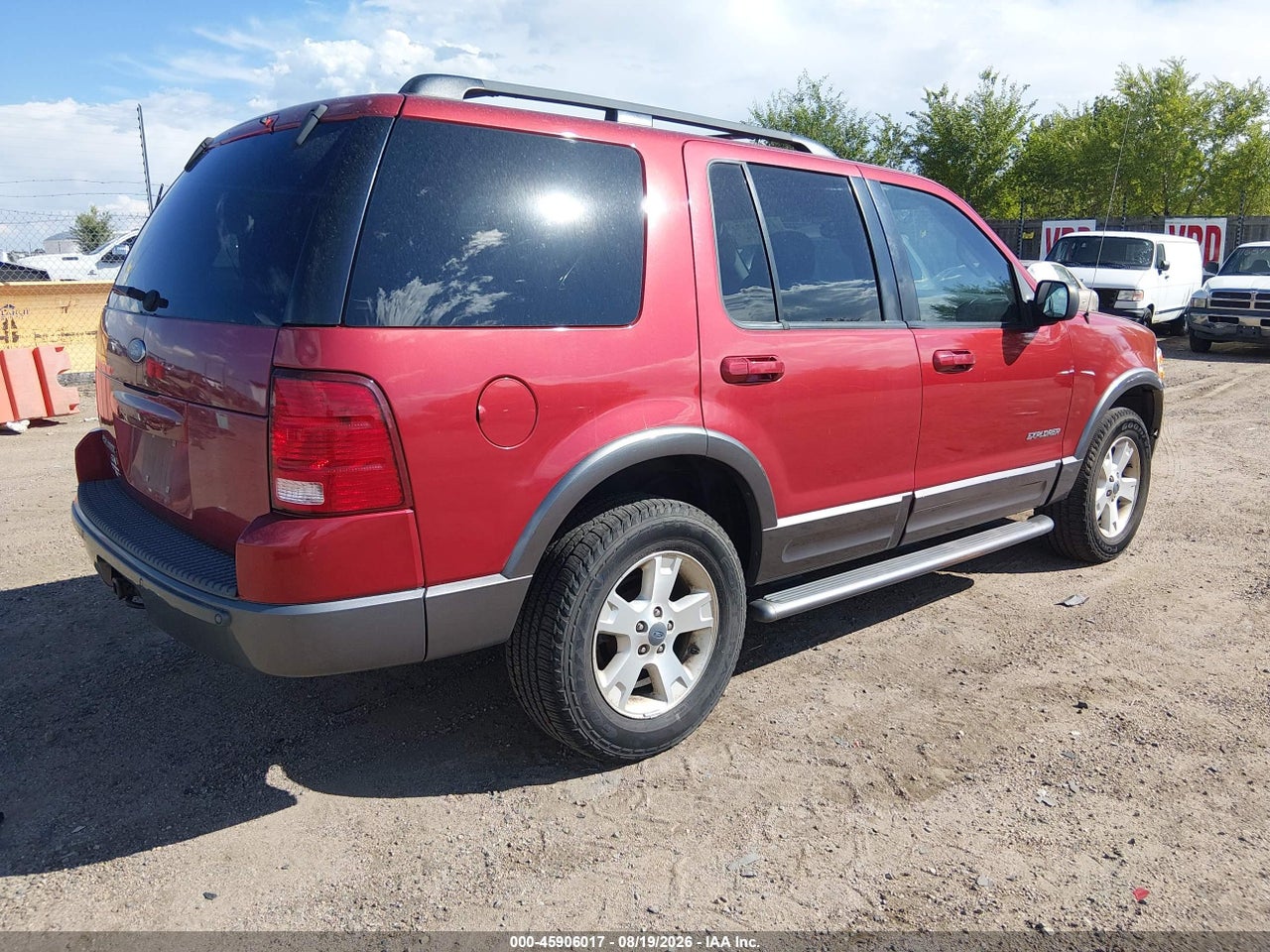 2002 FORD EXPLORER XLT · 4/11