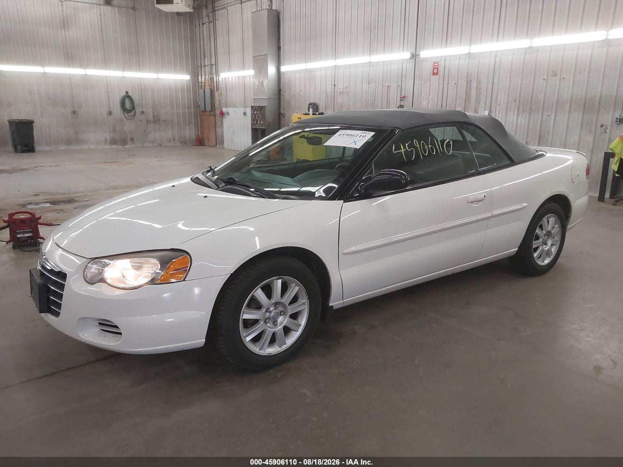 2005 CHRYSLER SEBRING GTC · 2/11