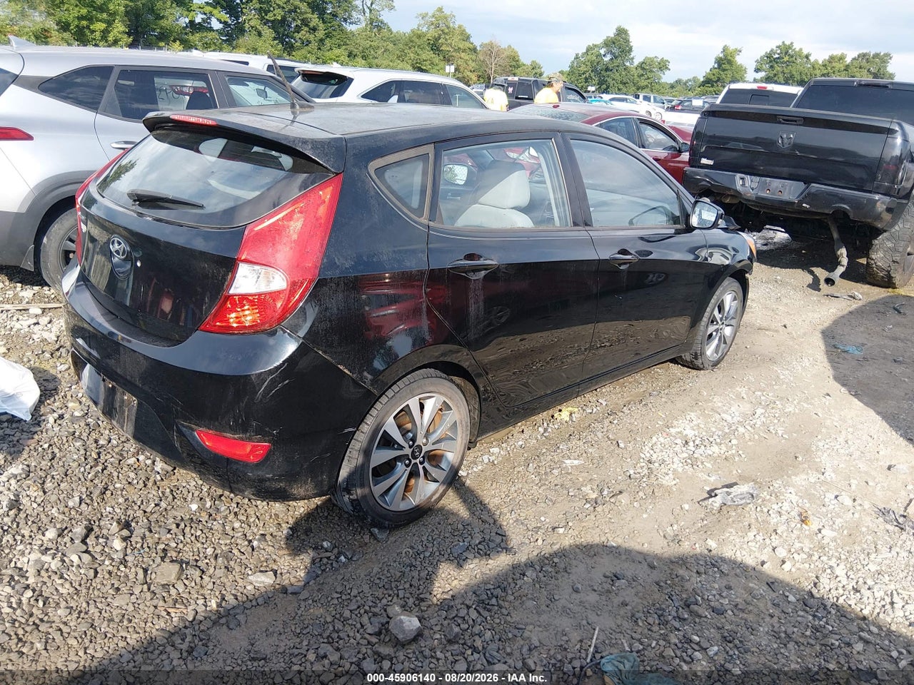 2016 HYUNDAI ACCENT SPORT · 4/11