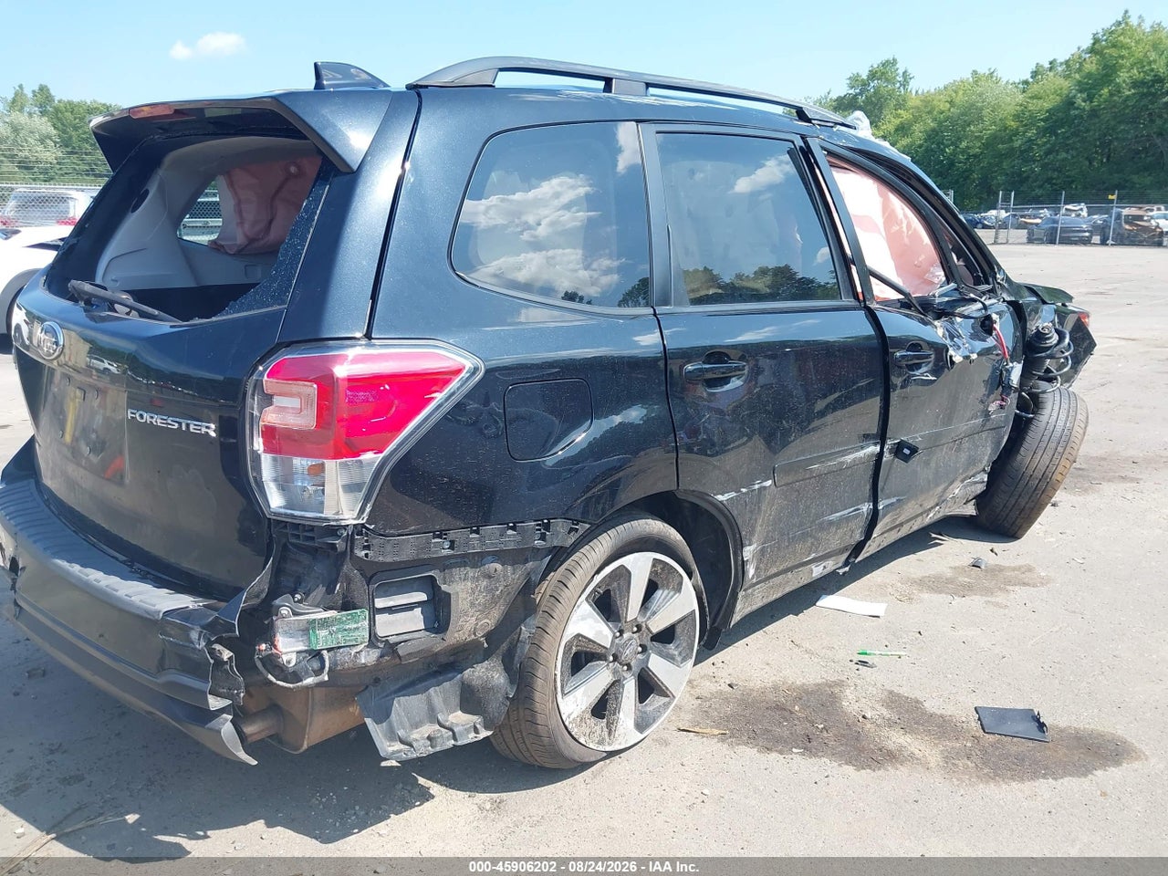 2018 SUBARU FORESTER 2.5I PREMIUM · 4/11