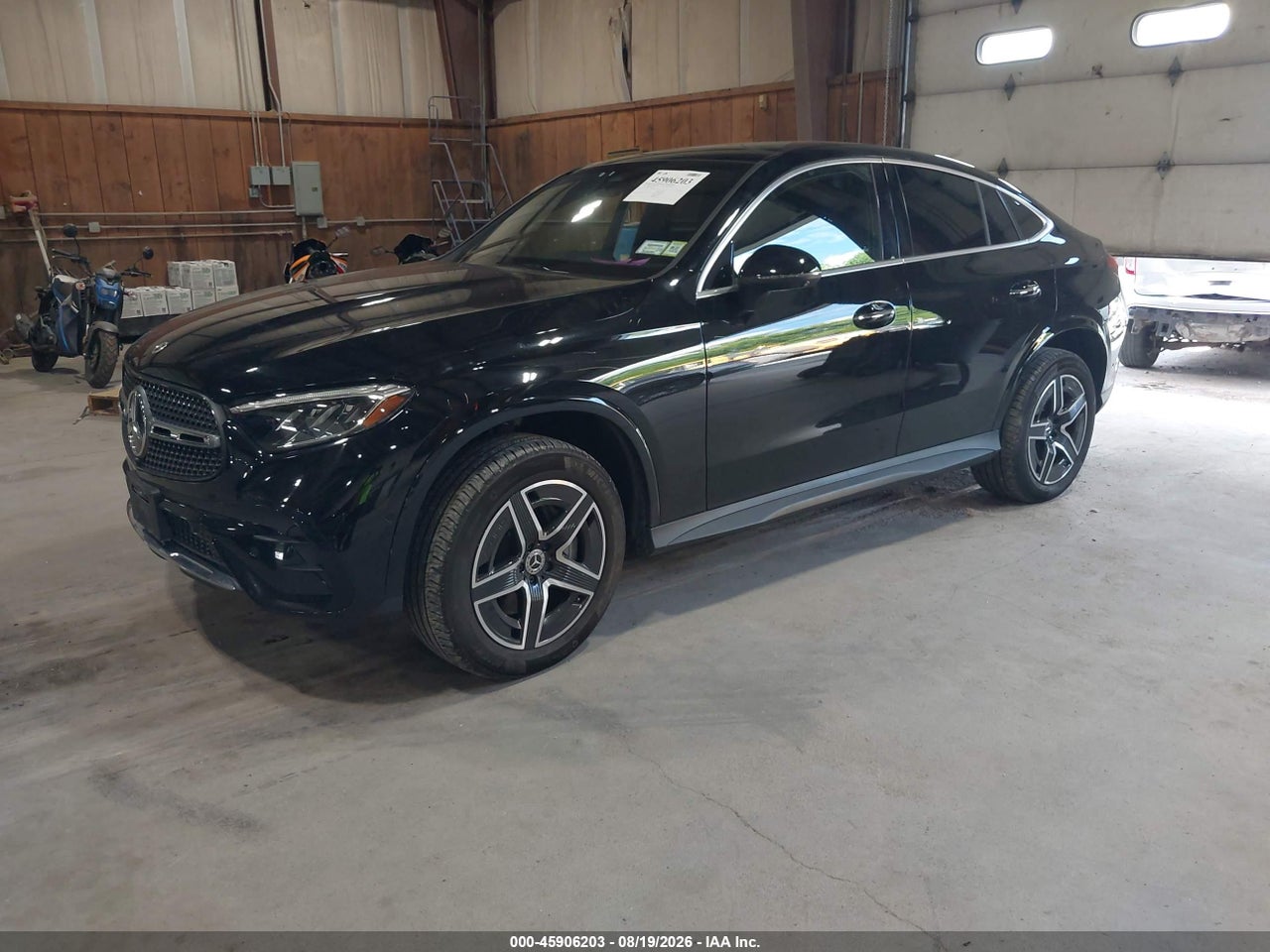 2024 MERCEDES-BENZ GLC 300 COUPE 4MATIC · 2/11