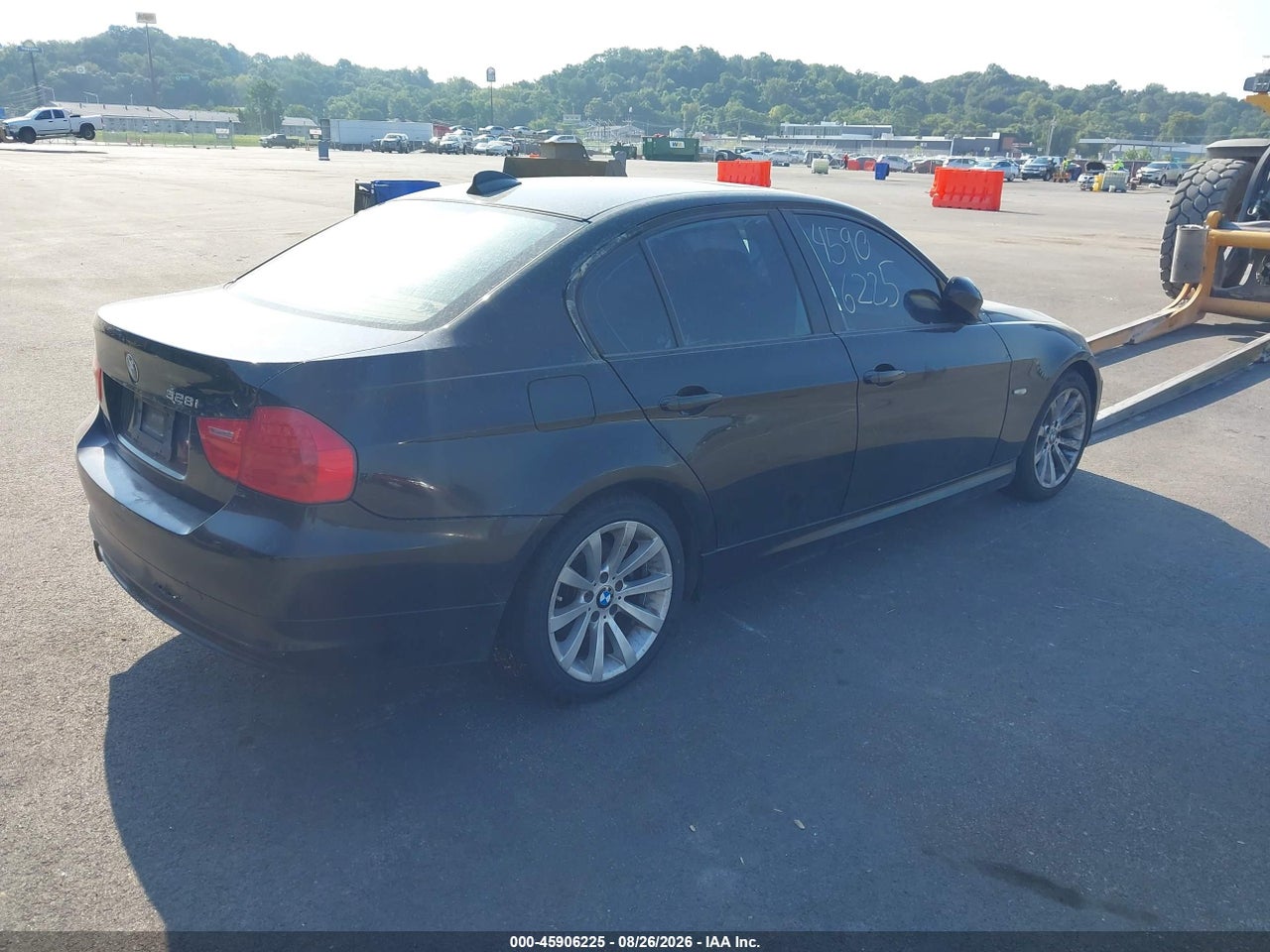2011 BMW 328I   · 4/11