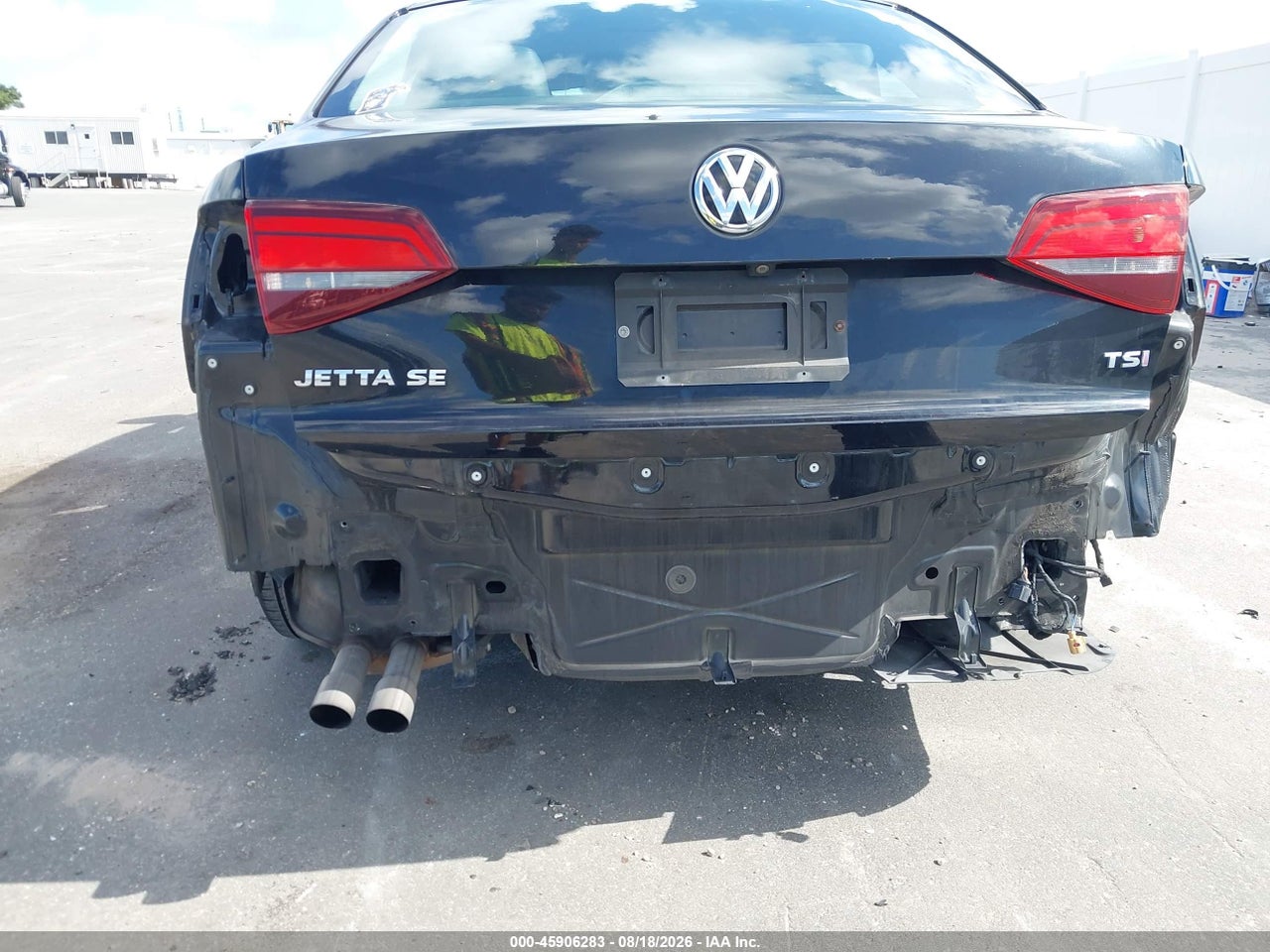 2017 VOLKSWAGEN JETTA 1.4T SE · 6/11