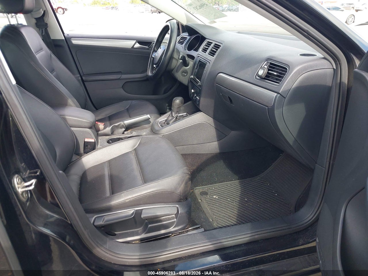 2017 VOLKSWAGEN JETTA 1.4T SE · 5/11